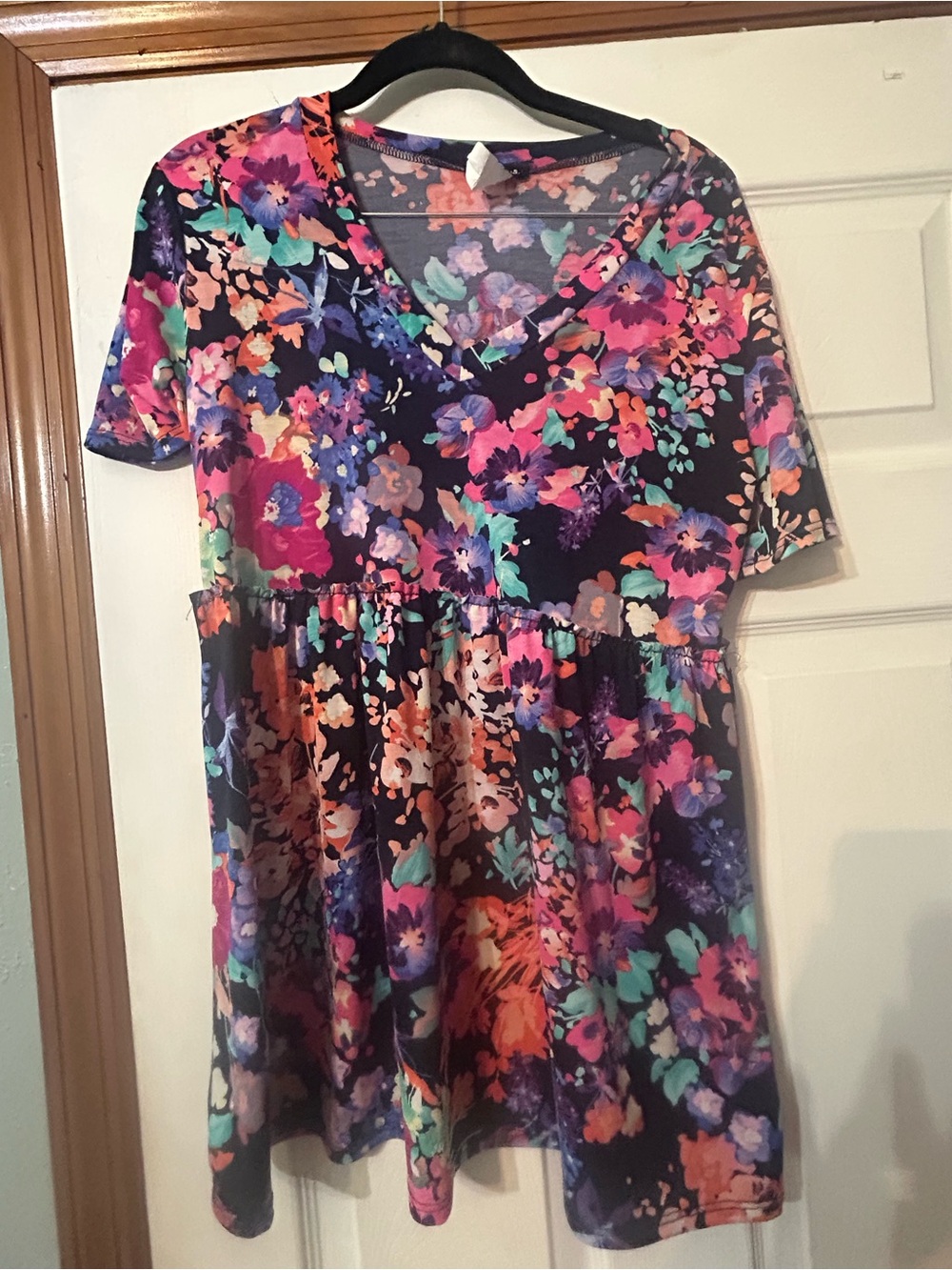 Floral V-Neck Short Sleeve Tunic - Purple Multi